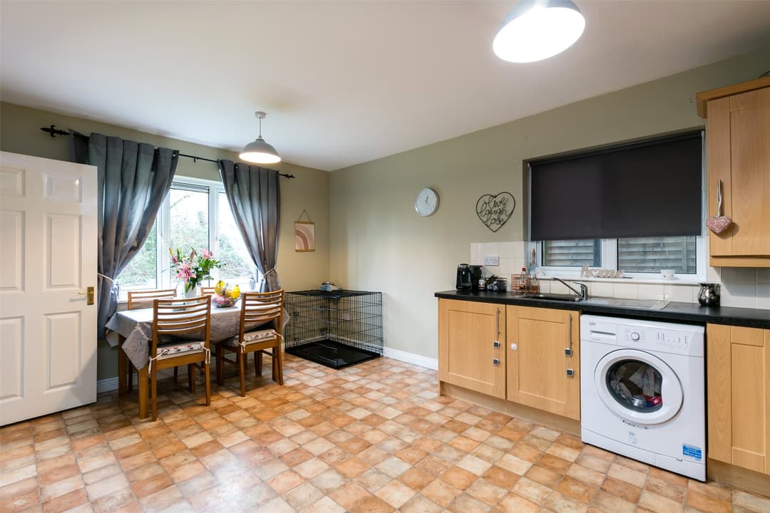 Kitchen/Dining